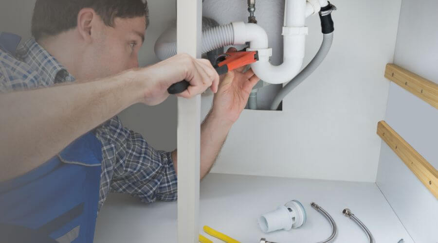 Professional same day plumber in Tokio, TX